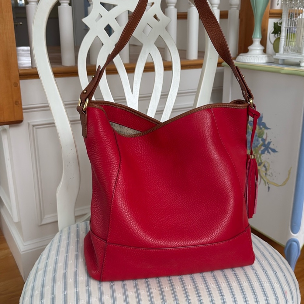 Isaac mizrahi red leather hobo bridge Hampton collection